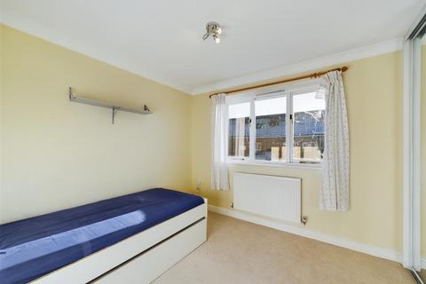 30 Dockwray Close, North Shields, NE30 1JW