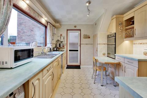 35 Kent Road, Longfield, DA3 7QR
