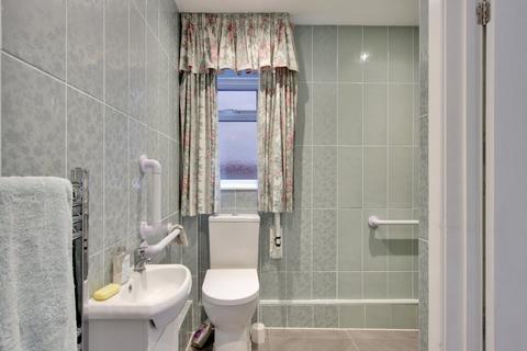 35 Kent Road, Longfield, DA3 7QR