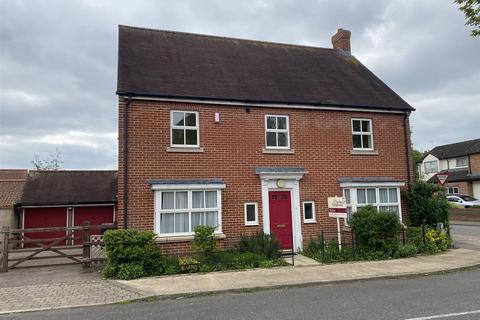 4 bedroom detached house to rent, Bury St Edmunds