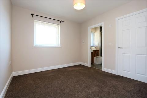 2 bedroom flat to rent, Kenley Road, Renfrew, Renfrewshire, PA4