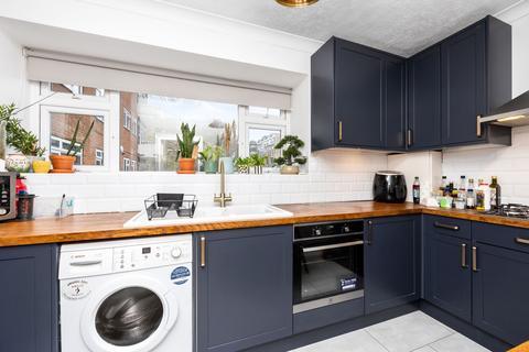 2 bedroom flat for sale, Palmeira Avenue, Hove BN3