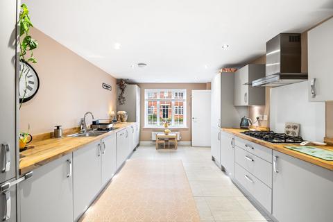 3 Frank Ford Close, Saxilby, Lincoln, LN1 4AS