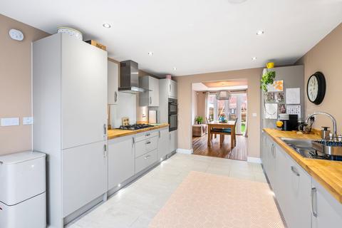 3 Frank Ford Close, Saxilby, Lincoln, LN1 4AS
