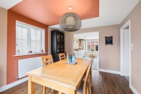3 Frank Ford Close, Saxilby, Lincoln, LN1 4AS