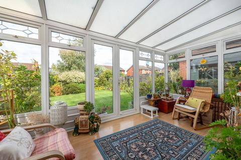 20 Ascot Drive, Grantham, NG31 9TB