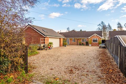 5 bedroom detached bungalow for sale, Witham Road, Woodhall Spa, LN10