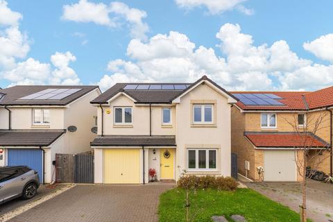 4 bedroom detached house for sale, Baird Square, East Calder