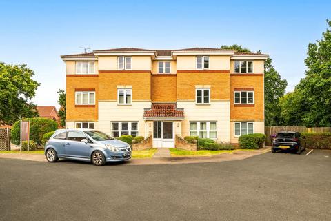 2 bedroom flat for sale, Caesar Road, North Hykeham, LN6