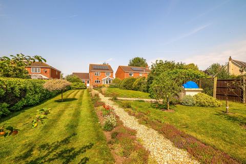 4 bedroom detached house for sale, Fen Lane, Dunston, LN4