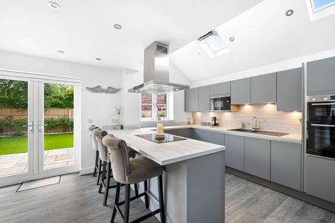 undefined, St. Peters Court, Newton-On-Trent, LN1