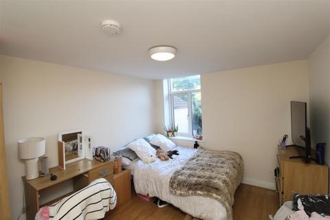 7 bedroom private hall to rent, Llantrisant Street, Cardiff CF24