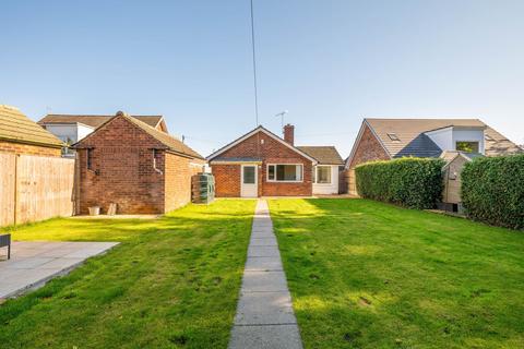 2 bedroom detached bungalow for sale, Lotus Close, Waddington, LN5