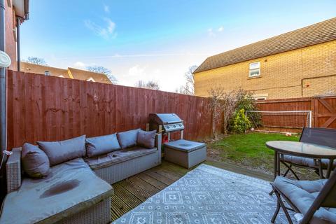 2 bedroom terraced house for sale, Hathersage Close, Grantham NG31