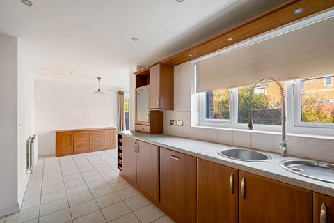 1 Vindex Close, Lincoln, LN1 1AH