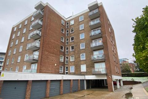 2 bedroom flat for sale, 7 Owls Road, Bournemouth BH5