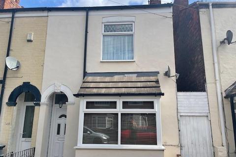 2 bedroom house to rent, Severn Street, Hull