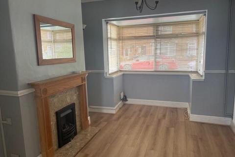 2 bedroom house to rent, Severn Street, Hull