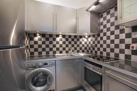 2 bedroom flat to rent, Bolton Gardens, London SW5