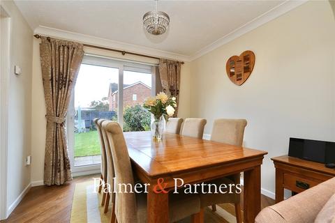 3 bedroom detached house for sale, Deben Valley Drive, Kesgrave, Ipswich, Suffolk, IP5