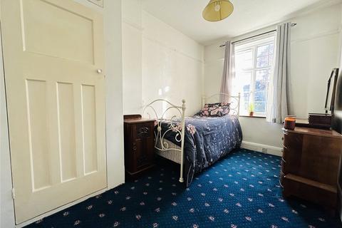 94 Callander Road, London, SE6 2QE