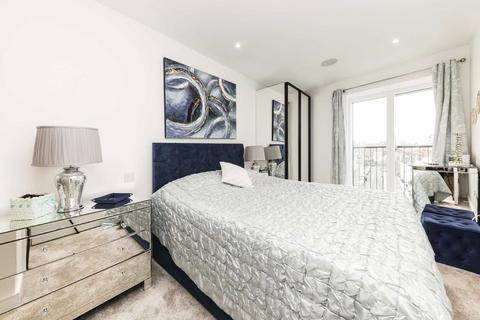 2 bedroom flat for sale, New Kings Road, London SW6