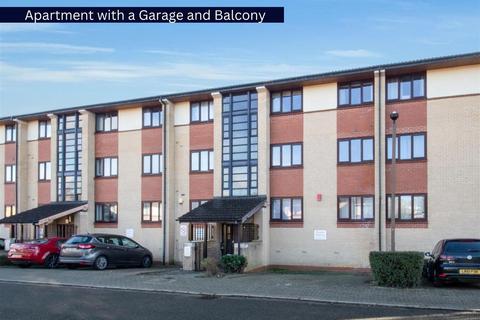 2 bedroom apartment for sale, Boycott Avenue, Oldbrook