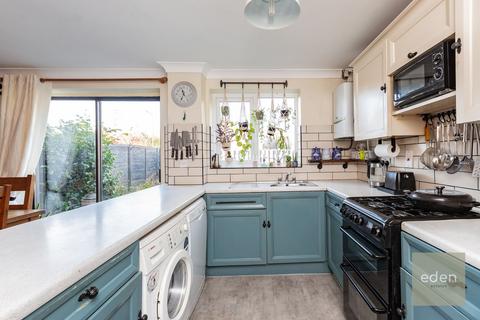 34 Coombe Close, Snodland, ME6 5EF