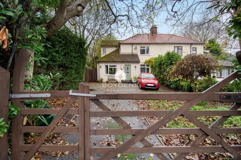 3 bedroom semi-detached house for sale, Turkey Cock Lane, COLCHESTER CO3