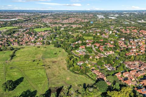 19 Leys Road, Loughton, Milton Keynes, MK5 8AZ