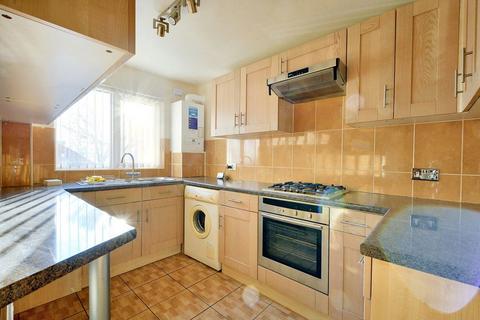 1 bedroom flat to rent, Kilnbrook Avenue, Arnold, Nottingham, NG5 8DA