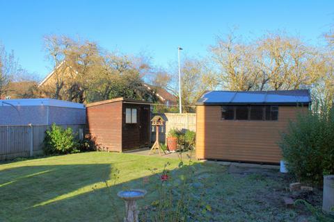 3 bedroom semi-detached house for sale, Cherry Tree Ave, Brigg, DN20