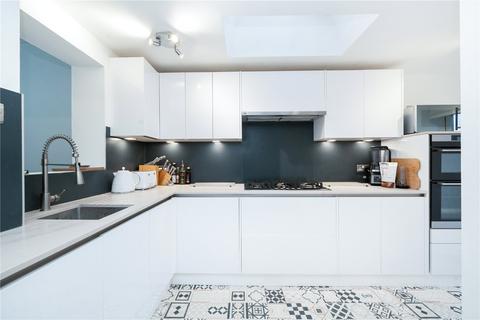 2 bedroom end of terrace house for sale, Breakspeare Road, Hertfordshire WD5