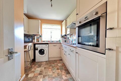 2 bedroom semi-detached bungalow for sale, White House Park, Cainscross, Stroud