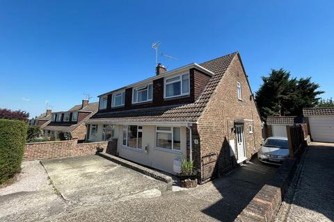 4 bedroom semi-detached house to rent, Westwood Road, Newbury RG14