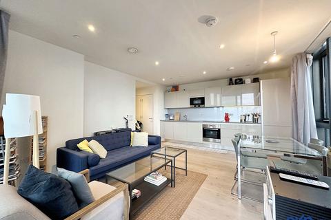 2 bedroom apartment for sale, St. Gabriel Walk, London SE1