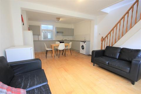 4 bedroom house to rent, St Pauls Street, Brighton