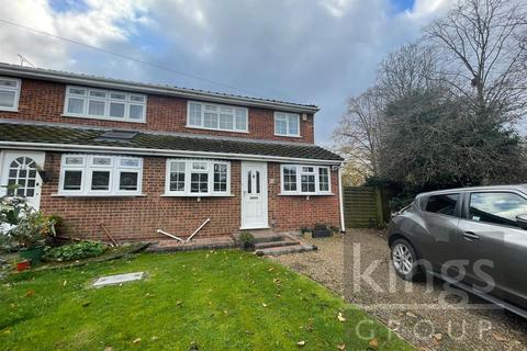 44 Valley Close, Waltham Abbey, EN9 2DU