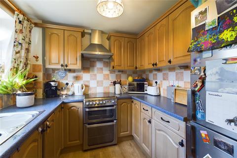 2 bedroom end of terrace house for sale, Thrush Close, Burghfield Common, Reading, RG7