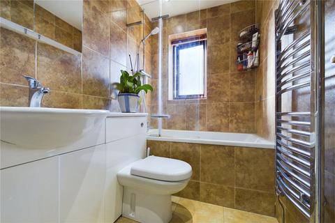 7 Thrush Close, Burghfield Common, Reading, RG7 3PG