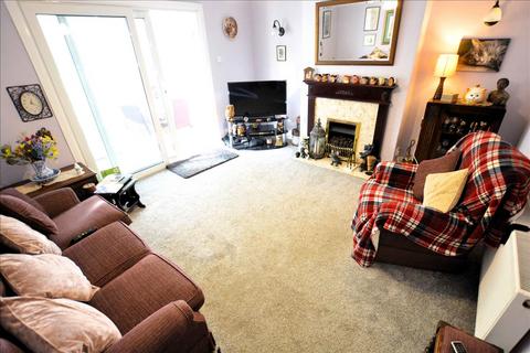 3 bedroom property for sale, Clifton Avenue, Feltham, Middlesex, TW13