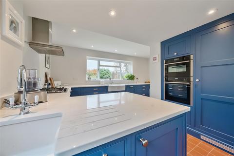 5 bedroom detached house for sale, Pyles Thorne Road, Wellington