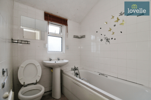 9 Cooper Road, Grimsby, DN32 8DF