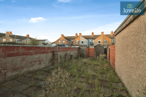 9 Cooper Road, Grimsby, DN32 8DF