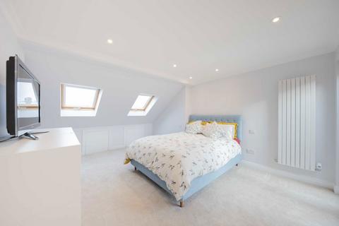 5 bedroom house to rent, Seymour Road, London W4