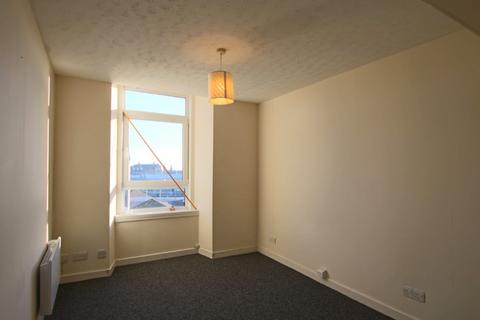 1 bedroom flat to rent, Clepington Street, Coldside, Dundee, DD3