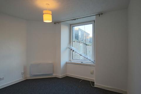 1 bedroom flat to rent, Clepington Street, Coldside, Dundee, DD3