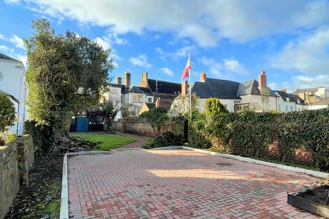 5 bedroom townhouse for sale, Glendower Street, Monmouth, NP25