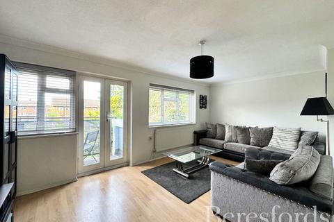 4 Malan Square, Rainham, RM13 7JA