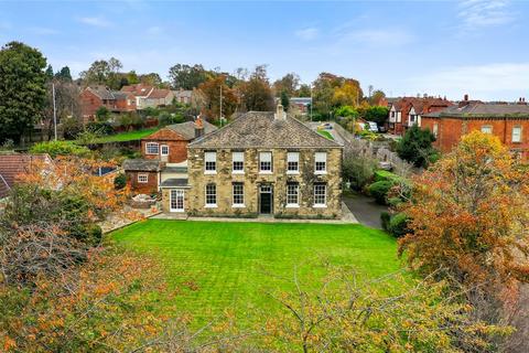 4 bedroom detached house for sale, Grove House, Daw Lane, Horbury, Wakefield, West Yorkshire